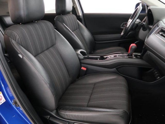 Honda HR-V  1.5 i-VTEC 