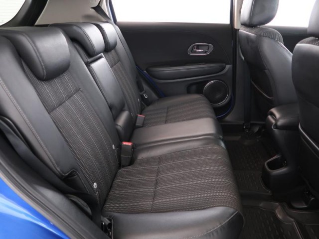 Honda HR-V  1.5 i-VTEC 