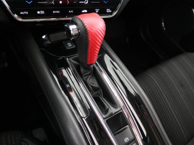 Honda HR-V  1.5 i-VTEC 