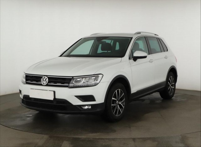Volkswagen Tiguan  2.0 TSI Comfortline