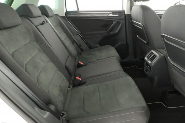 Volkswagen Tiguan  2.0 TSI Comfortline