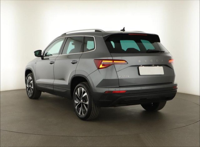 Škoda Karoq  1.5 TSI Drive