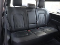 Land Rover Defender  D250 AWD 