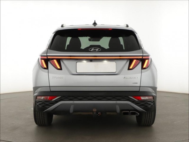 Hyundai Tucson  1.6 T-GDI 48V MHEV 