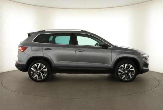 Škoda Karoq  1.5 TSI Drive