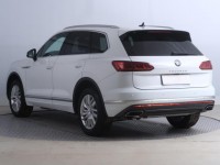 Volkswagen Touareg  3.0 TDI 