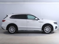 Volkswagen Touareg  3.0 TDI 
