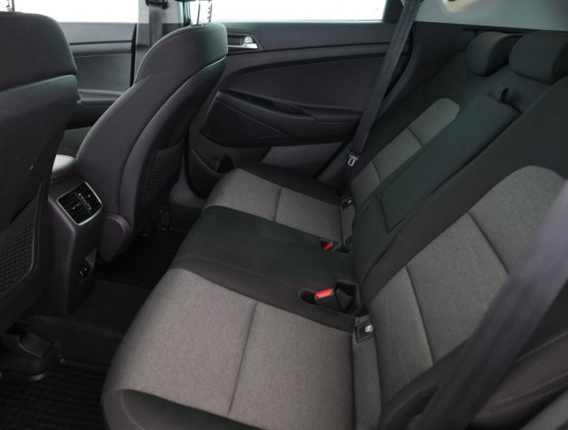 Hyundai Tucson  1.6 CRDi 