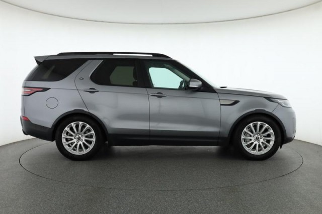 Land Rover Discovery  SDV6 