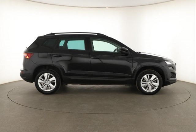Škoda Karoq  1.5 TSI Fresh