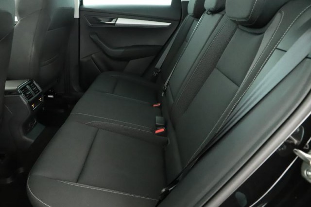 Škoda Karoq  1.5 TSI Fresh