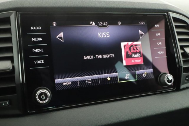 Škoda Karoq  1.5 TSI Fresh
