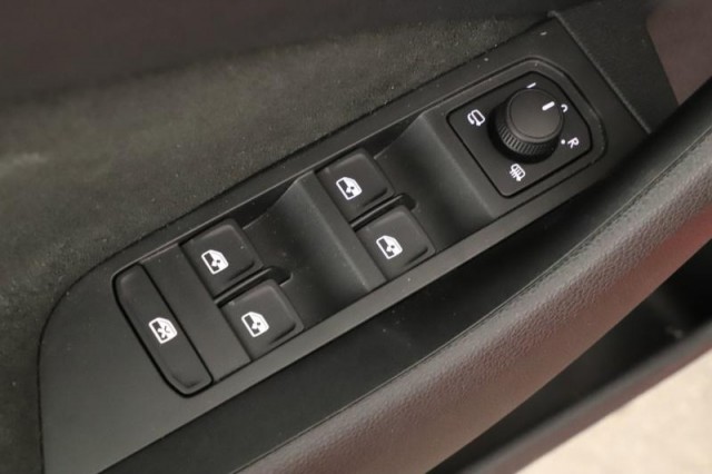 Škoda Kamiq  1.0 TSI Drive