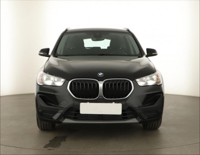 BMW X1  sDrive18i 