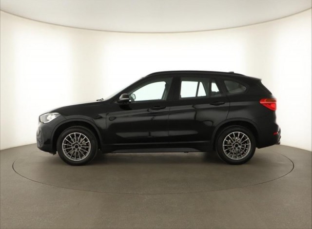 BMW X1  sDrive18i 