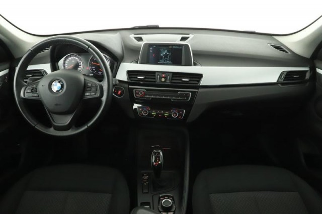 BMW X1  sDrive18i 