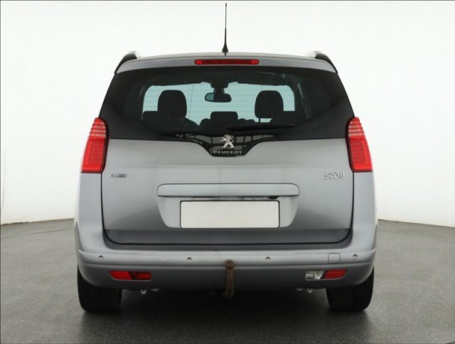 Peugeot 5008  2.0 HDI 