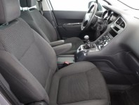 Peugeot 5008  2.0 HDI 