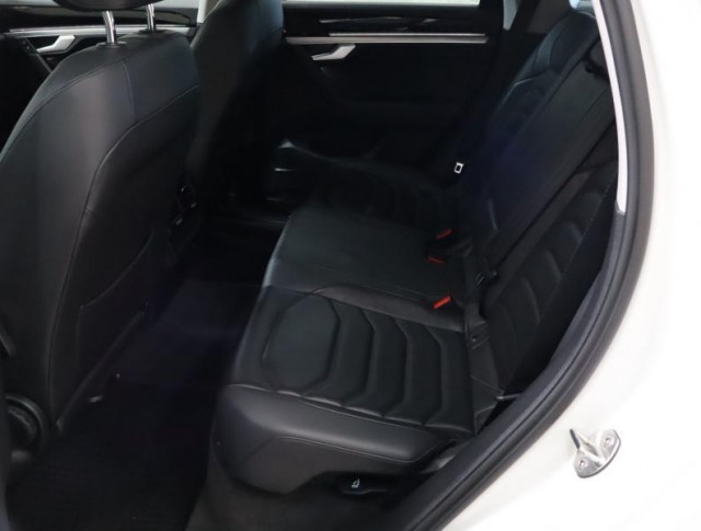Volkswagen Touareg  3.0 TDI Elegance