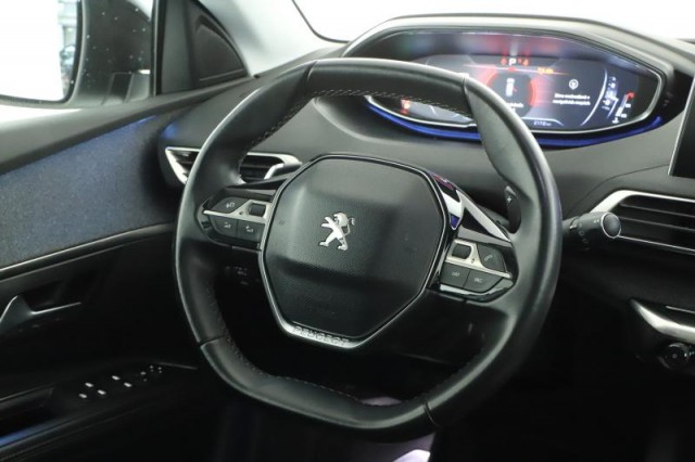 Peugeot 5008  1.6 THP 
