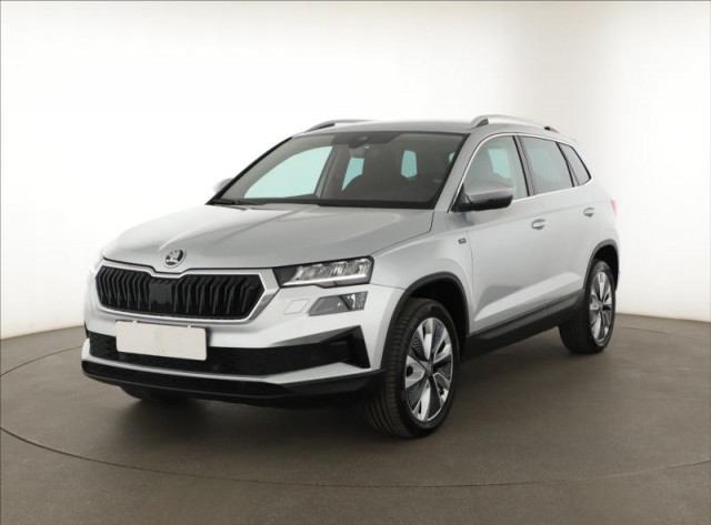 Škoda Karoq  1.5 TSI Drive