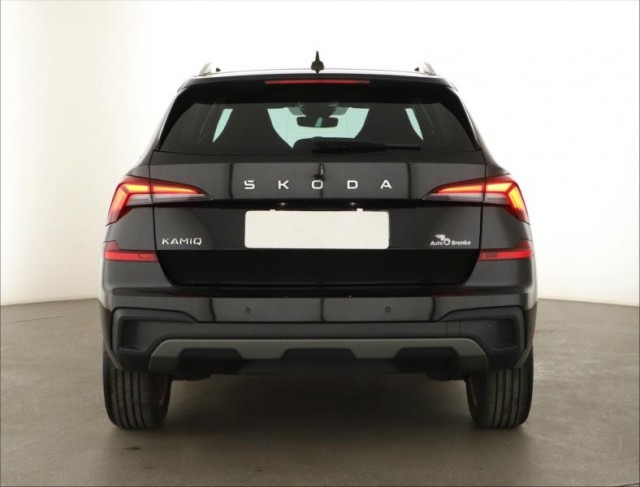 Škoda Kamiq  1.0 TSI Drive