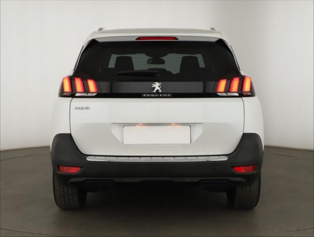 Peugeot 5008  PureTech 130 
