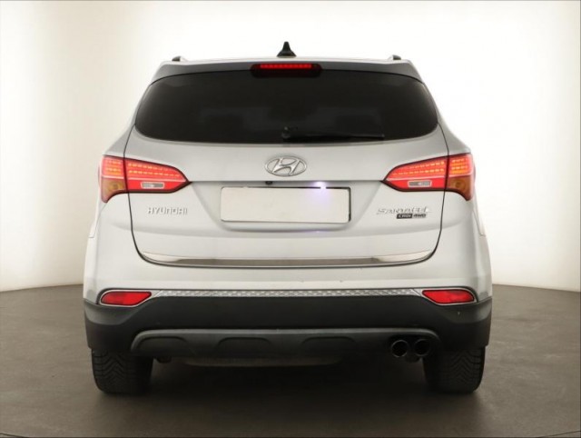 Hyundai Santa Fe  2.2 CRDi 