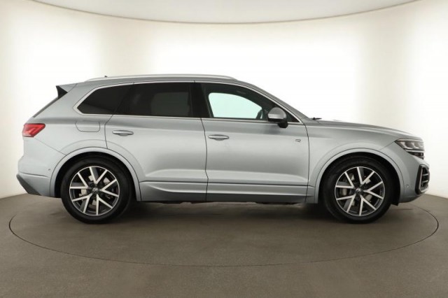 Volkswagen Touareg  3.0 V6 TSI R-Line