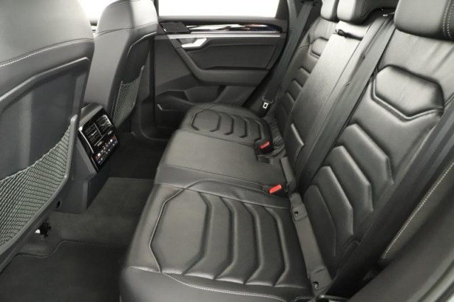 Volkswagen Touareg  3.0 V6 TSI R-Line