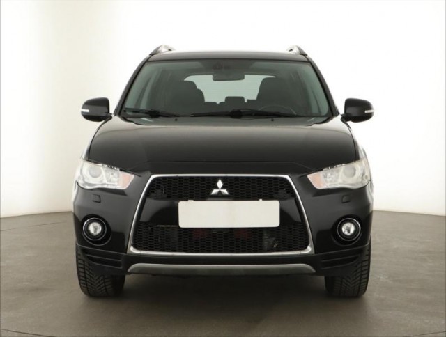 Mitsubishi Outlander  2.2 DI-D 