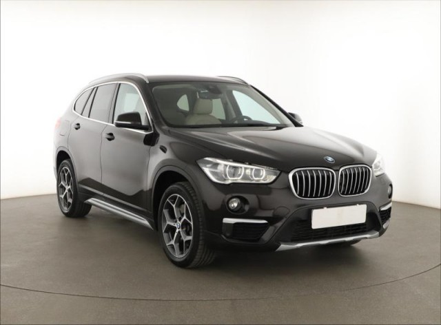 BMW X1  xDrive20i 