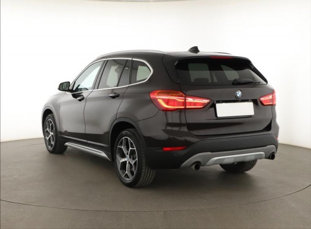BMW X1  xDrive20i 