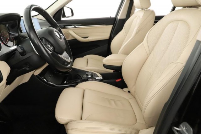 BMW X1  xDrive20i 