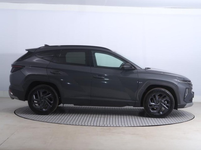 Hyundai Tucson  1.6 T-GDI 48V MHEV 