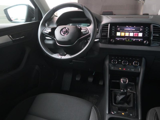 Škoda Karoq  1.5 TSI Fresh