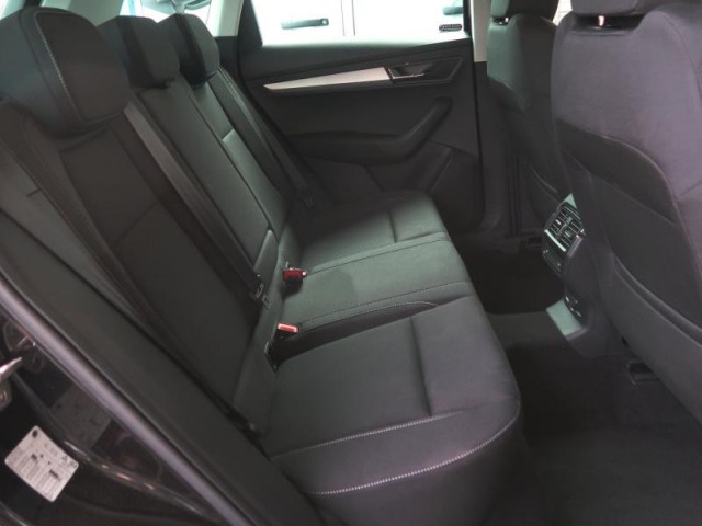 Škoda Karoq  1.5 TSI Fresh