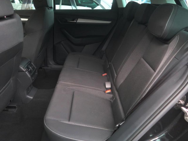 Škoda Karoq  1.5 TSI Fresh