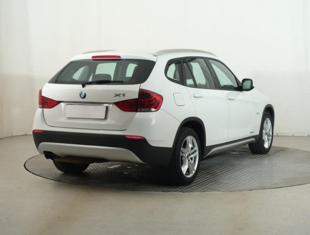 BMW X1  xDrive20i 