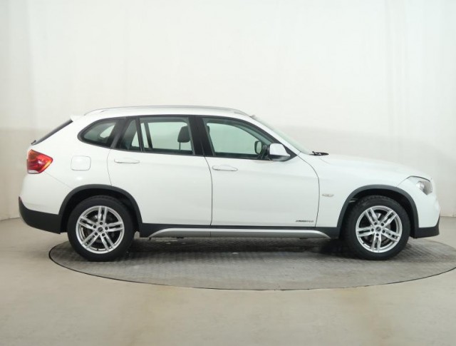 BMW X1  xDrive20i 