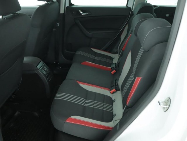 Škoda Yeti  1.4 TSI Monte Carlo