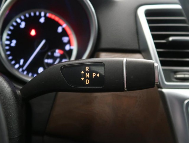 Mercedes-Benz ML  ML 350 BlueTEC 