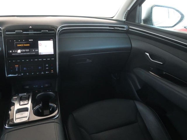 Hyundai Tucson  1.6 CRDi 48V MHEV 