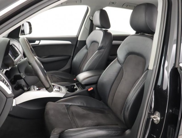 Audi Q5  2.0 TDI 