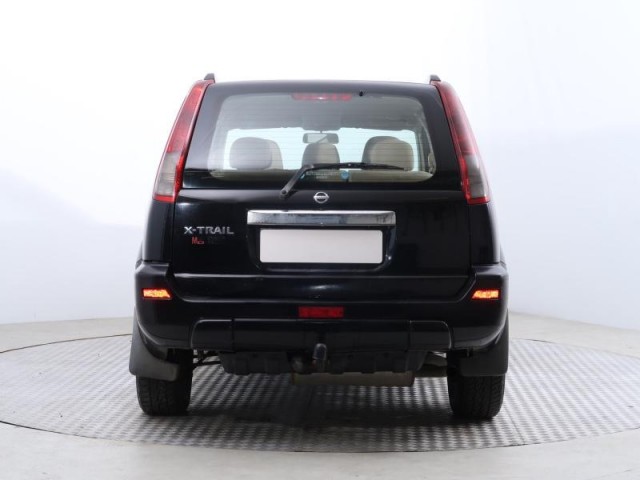 Nissan X-Trail  2.2 DI Connect