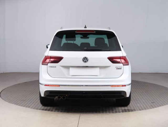 Volkswagen Tiguan  2.0 TDI R-Line
