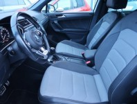 Volkswagen Tiguan  2.0 TDI R-Line