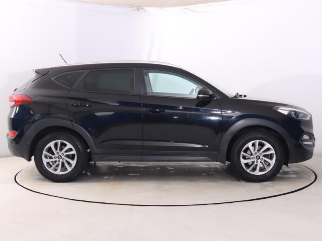 Hyundai Tucson  1.6 GDI Family