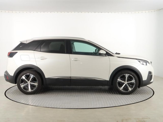 Peugeot 3008  1.6 BlueHDi 
