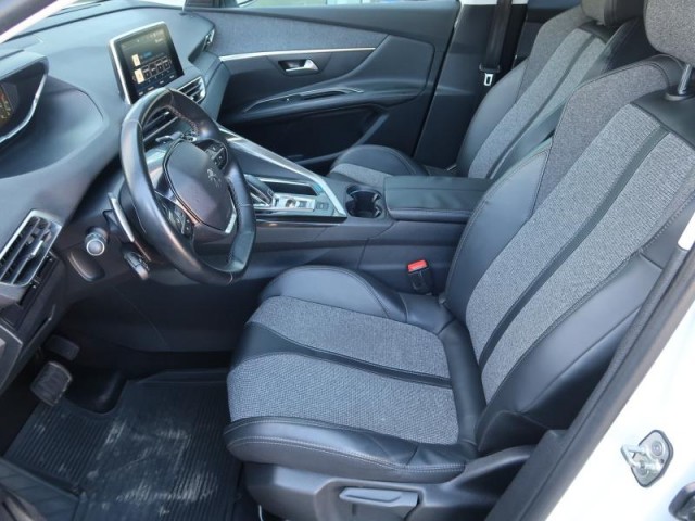 Peugeot 3008  1.6 BlueHDi 